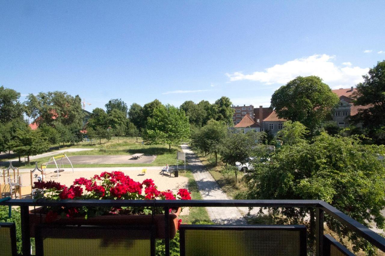 Apartament Prowansalski Z Miejscem Parkingowym Гданск Екстериор снимка